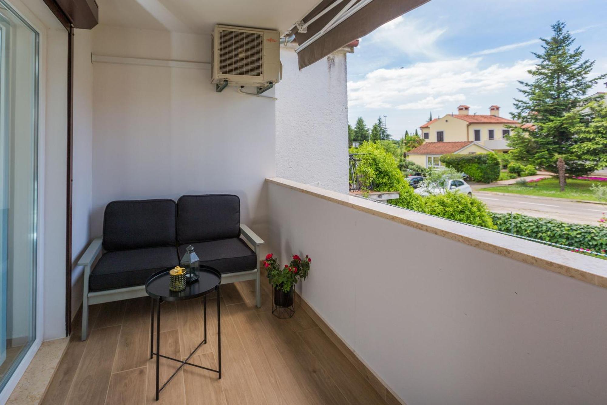 Apartment Strandnahes In Fuer 4 Personen Poreč